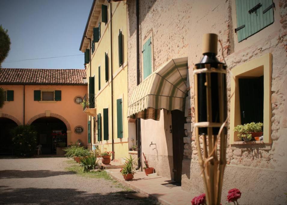 Bamboo Hous - Agriturismo Finilon Leilighet Castelnuovo del Garda Eksteriør bilde